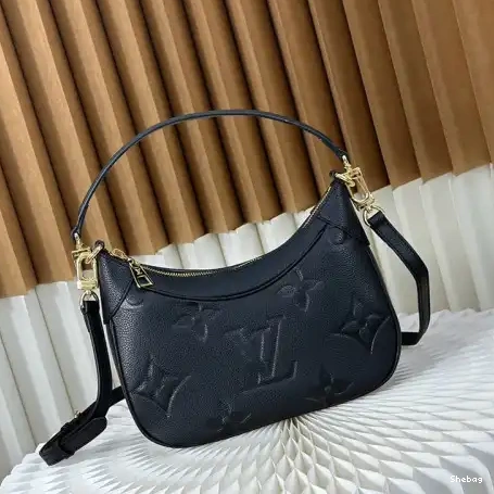Bags 2407YZ0219 LV 0822